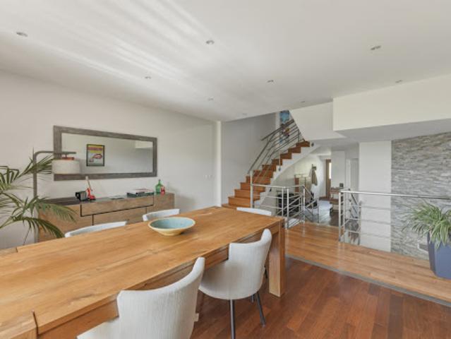 Vente Maison 7 pièces 170 m2 Echenevex