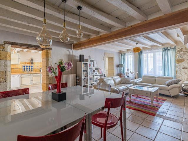 Vente Maison 7 pièces 170 m2 Isle Saint Georges