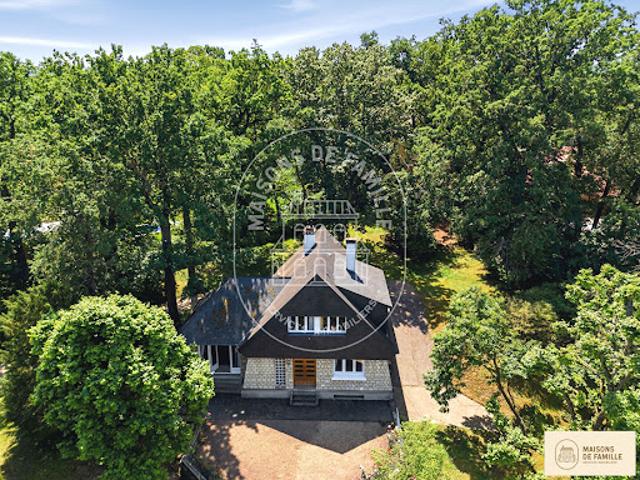 Vente Maison 7 pièces 170 m2 La Celle Saint Cloud