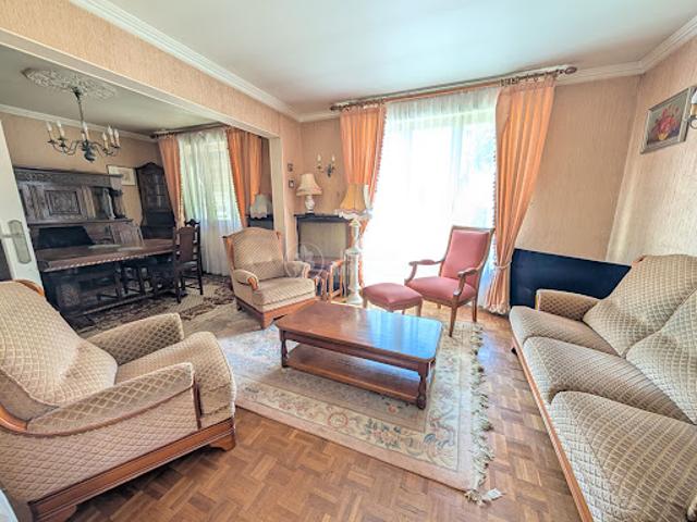 Vente Maison 7 pièces 170 m2 Le chesnay