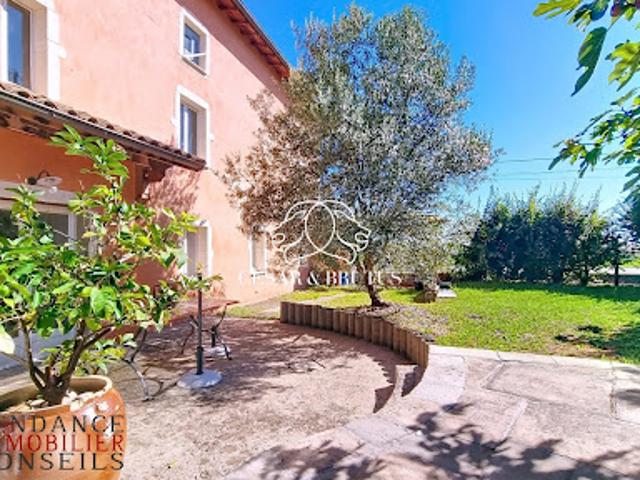 Vente Maison 7 pièces 170 m2 Saint Etienne des Oullières