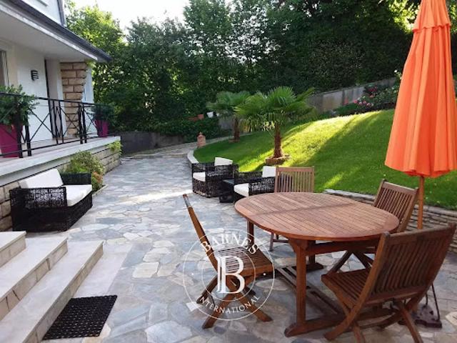 Vente Maison 7 pièces 170 m2 Le Pecq