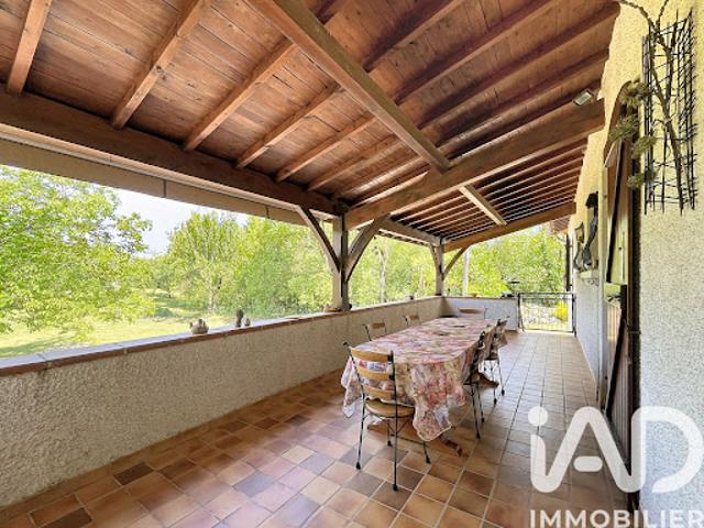 Vente Maison 7 pièces 170 m2 Septfonds