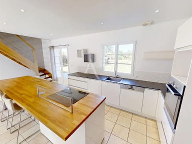 Vente Maison 7 pièces 170 m2 Traînou