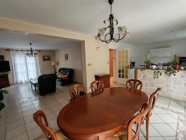 Vente Maison 7 pièces 171 m2 Magny en Vexin