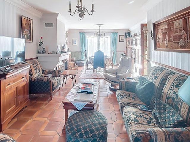 Vente Maison 7 pièces 171 m2 Joue les tours