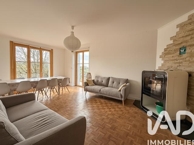 Vente Maison 7 pièces 171 m2 Ussac