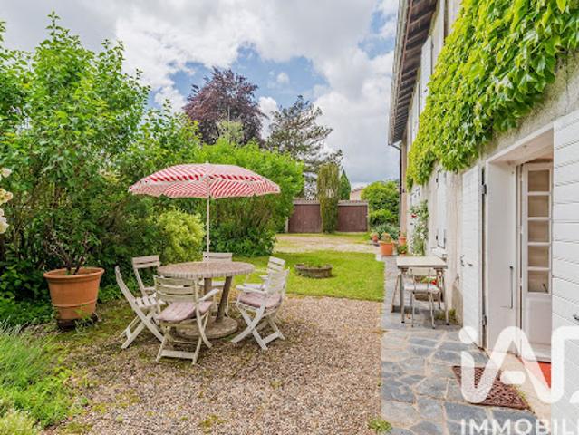 Vente Maison 7 pièces 172 m2 Misérieux