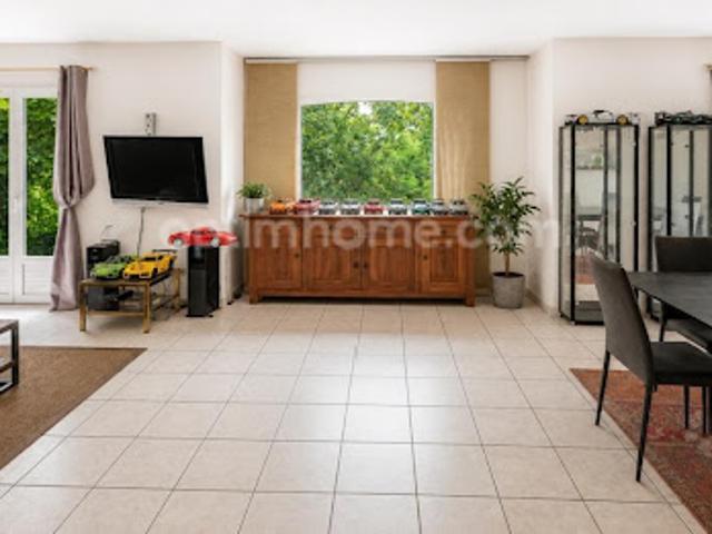 Vente Maison 7 pièces 172 m2 Collonges au Mont d'Or