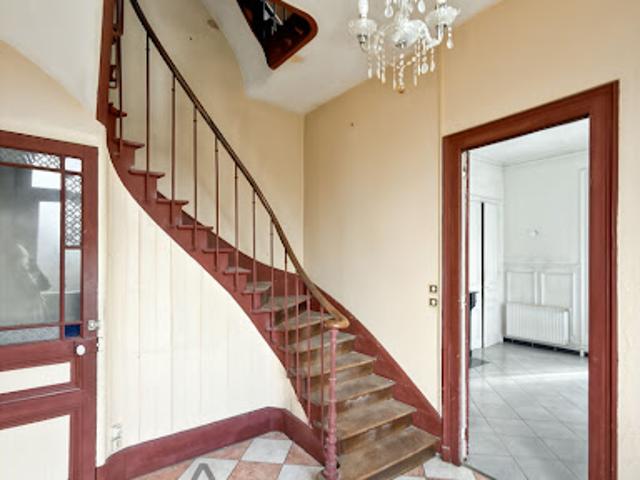 Vente Maison 7 pièces 172 m2 Elbeuf