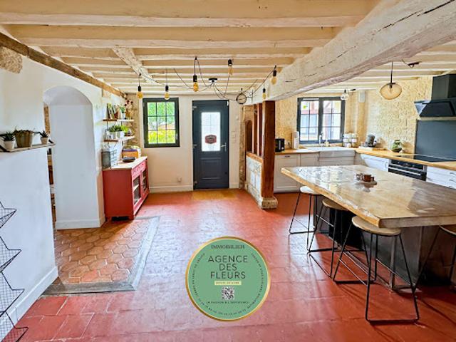 Vente Maison 7 pièces 172 m2 Freneuse