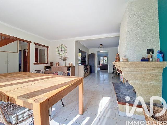 Vente Maison 7 pièces 172 m2 Gressy