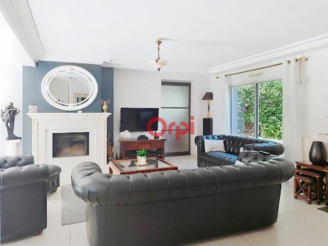 Vente Maison 7 pièces 172 m2 Theix Noyalo