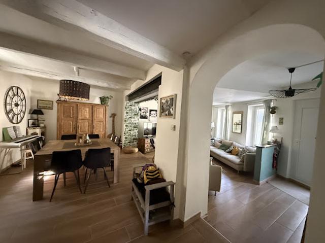 Vente Maison 7 pièces 173 m2 Argeliers