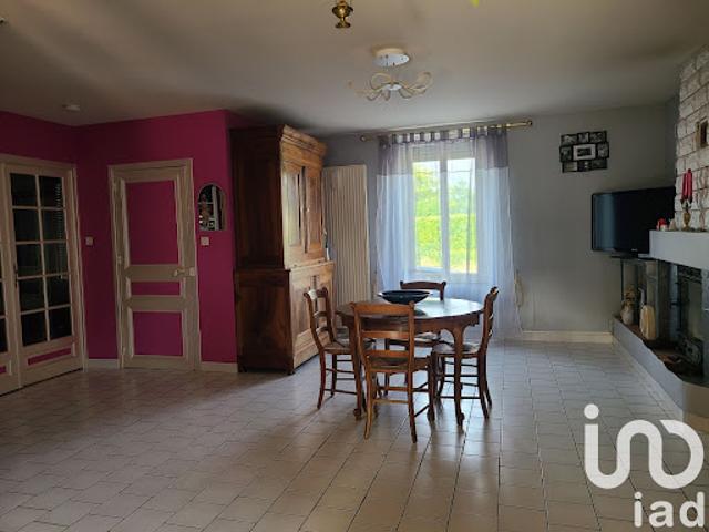 Vente Maison 7 pièces 173 m2 Baugé en Anjou