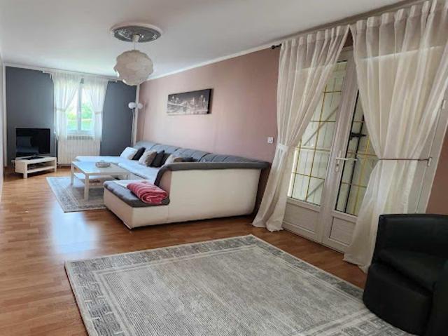 Vente Maison 7 pièces 173 m2 Courtois sur Yonne