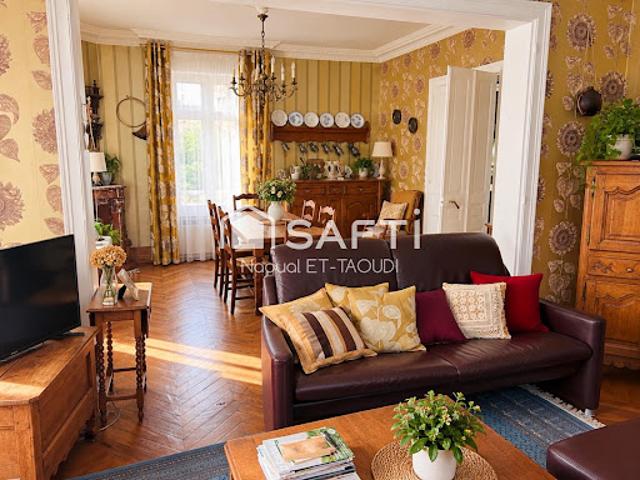 Vente Maison 7 pièces 173 m2 Fontaine lès Croisilles