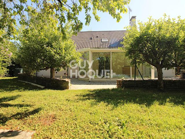 Vente Maison 7 pièces 173 m2 Lesigny