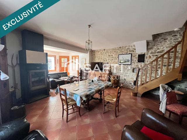 Vente Maison 7 pièces 184 m2 Orsan
