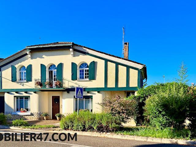 Vente Maison 7 pièces 184 m2 Castelmoron sur Lot