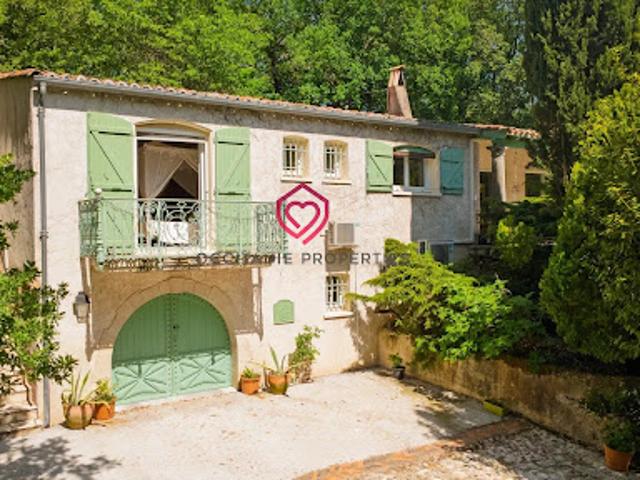 Vente Maison 7 pièces 184 m2 Castres