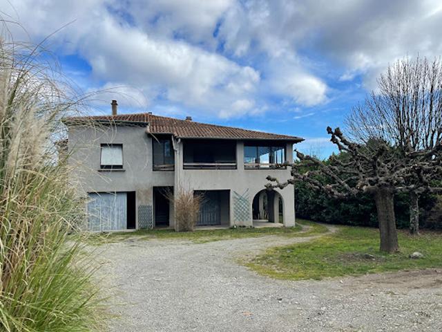 Vente Maison 7 pièces 184 m2 Chomérac