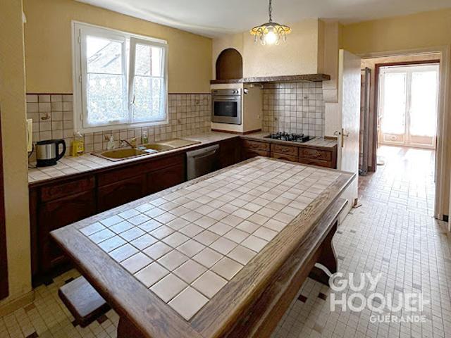 Vente Maison 7 pièces 184 m2 Saint Lyphard