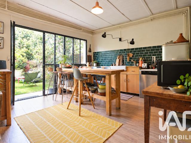 Vente Maison 7 pièces 174 m2 Velizy villacoublay