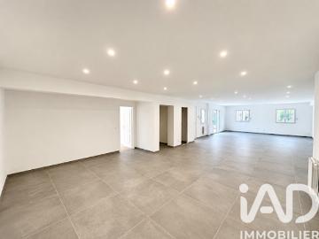 Vente Maison 7 pièces 185 m2 Neuilly Plaisance