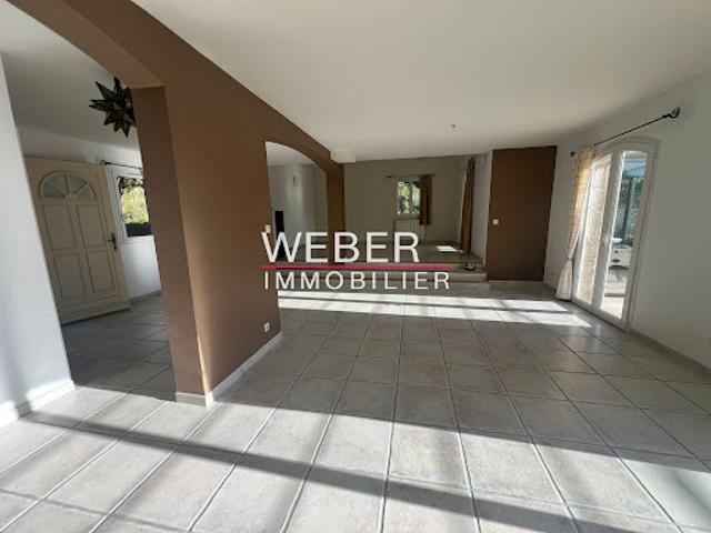 Vente Maison 7 pièces 185 m2 Evenos