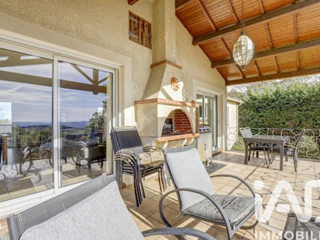 Vente Maison 7 pièces 185 m2 Peyrole