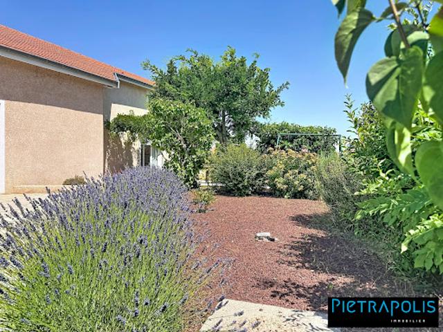 Vente Maison 7 pièces 185 m2 Genilac