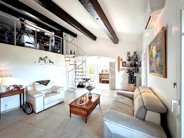 Vente Maison 7 pièces 185 m2 La Londe les Maures