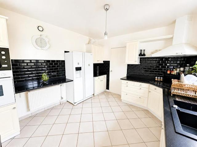 Vente Maison 7 pièces 185 m2 La Queue en Brie