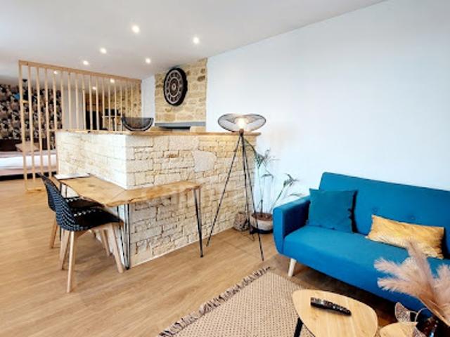 Vente Maison 7 pièces 185 m2 Sarlat la caneda