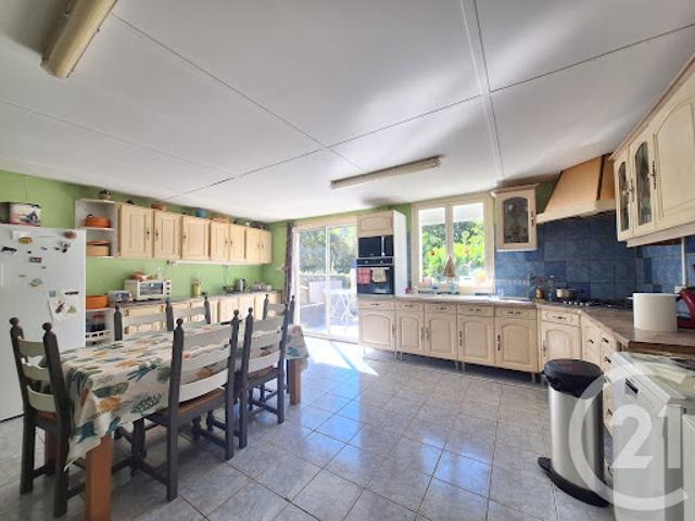 Vente Maison 7 pièces 185.77 m2 La Châtre