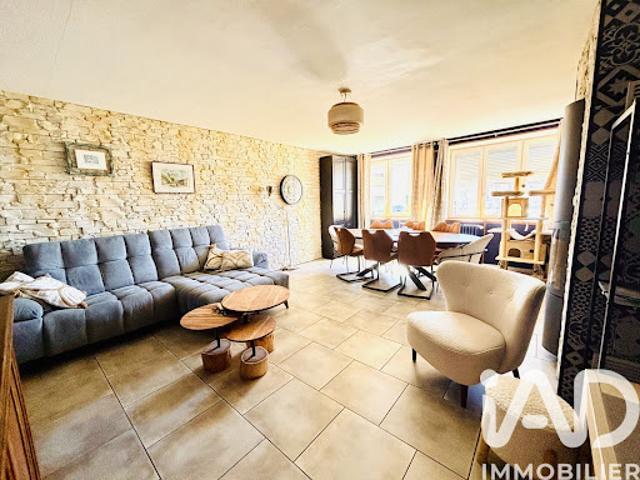 Vente Maison 7 pièces 186 m2 Bazeilles