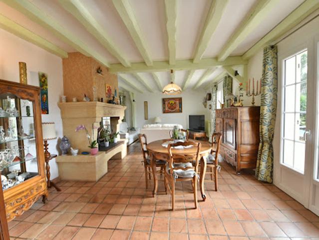Vente Maison 7 pièces 186 m2 Malemort sur Corrèze