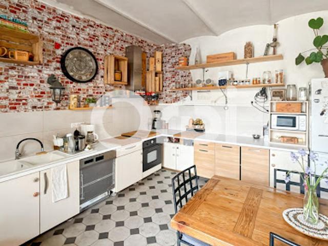 Vente Maison 7 pièces 186 m2 Ruoms