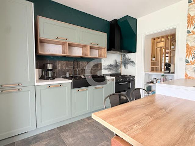 Vente Maison 7 pièces 186 m2 Saint Vincent sur Graon