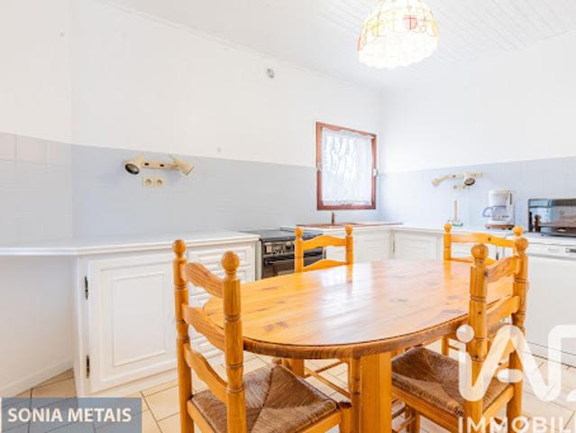 Vente Maison 7 pièces 186 m2 Savigny sur Orge
