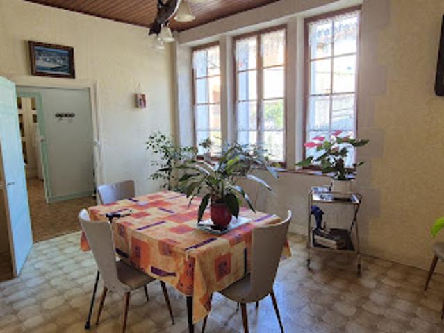 Vente Maison 7 pièces 187 m2 Mézin