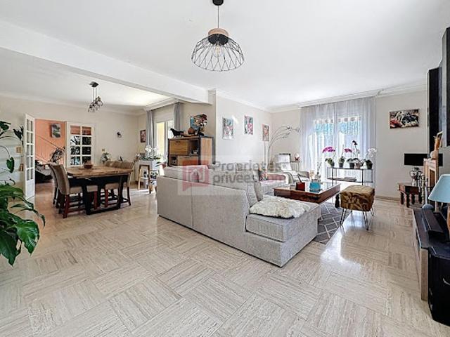 Vente Maison 7 pièces 187 m2 Boulogne sur Gesse