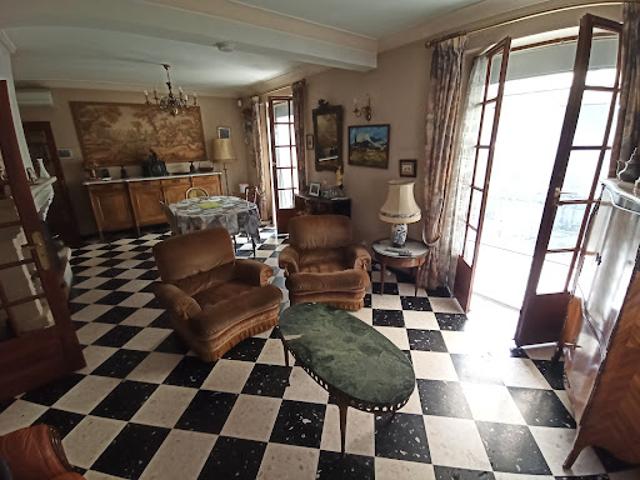 Vente Maison 7 pièces 187 m2 Castres