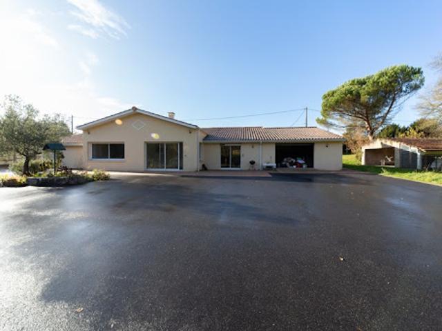Vente Maison 7 pièces 187 m2 Cartelègue