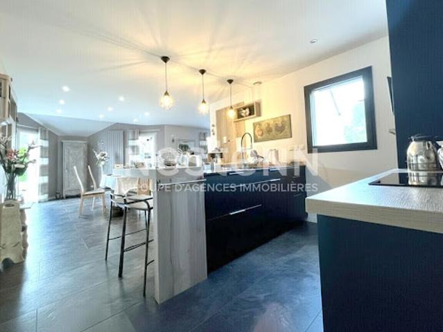 Vente Maison 7 pièces 187 m2 Ploeren