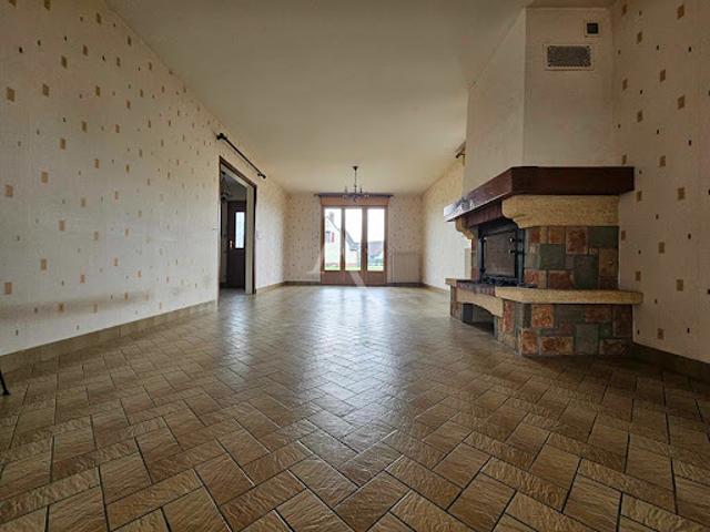 Vente Maison 7 pièces 187 m2 Rue