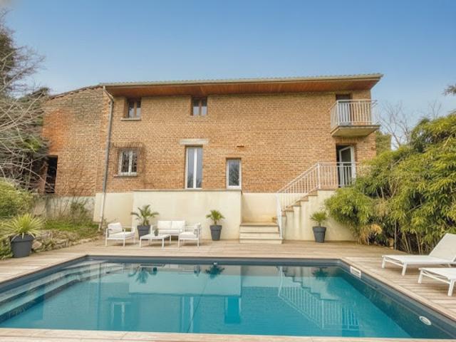 Vente Maison 7 pièces 187 m2 Saint Sever de Rustan
