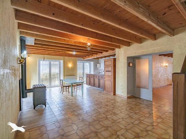 Vente Maison 7 pièces 187 m2 Saucède
