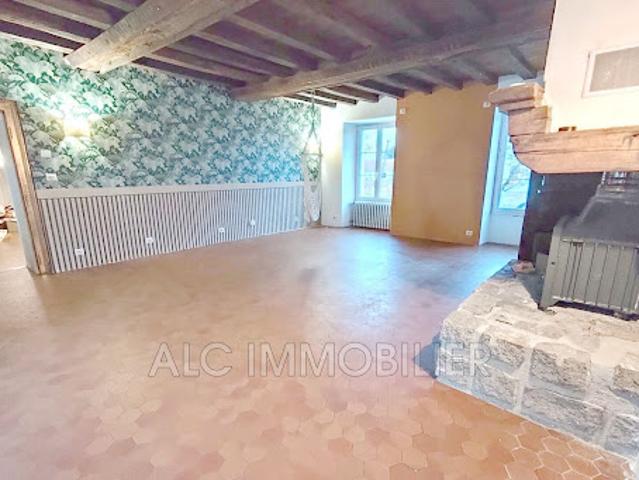Vente Maison 7 pièces 188 m2 Courgains
